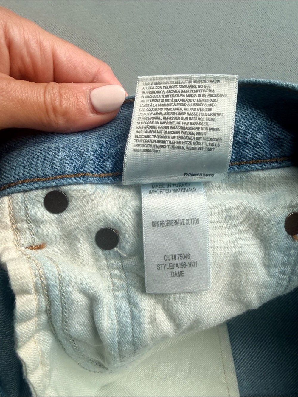 Agolde Light Blue Wide-Leg High-Rise Jeans - Picture 6 of 6